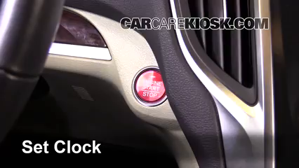 2015 Acura TLX 2.4L 4 Cyl. Horloge Régler l'horloge
